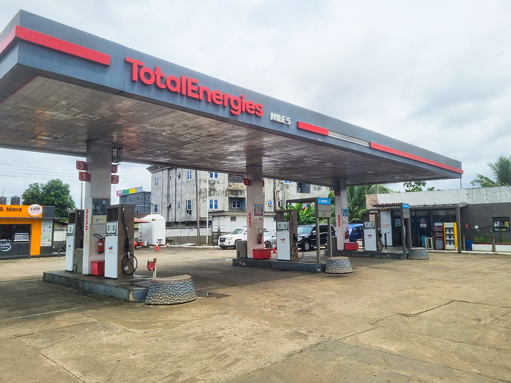 MILE 5 Service Station