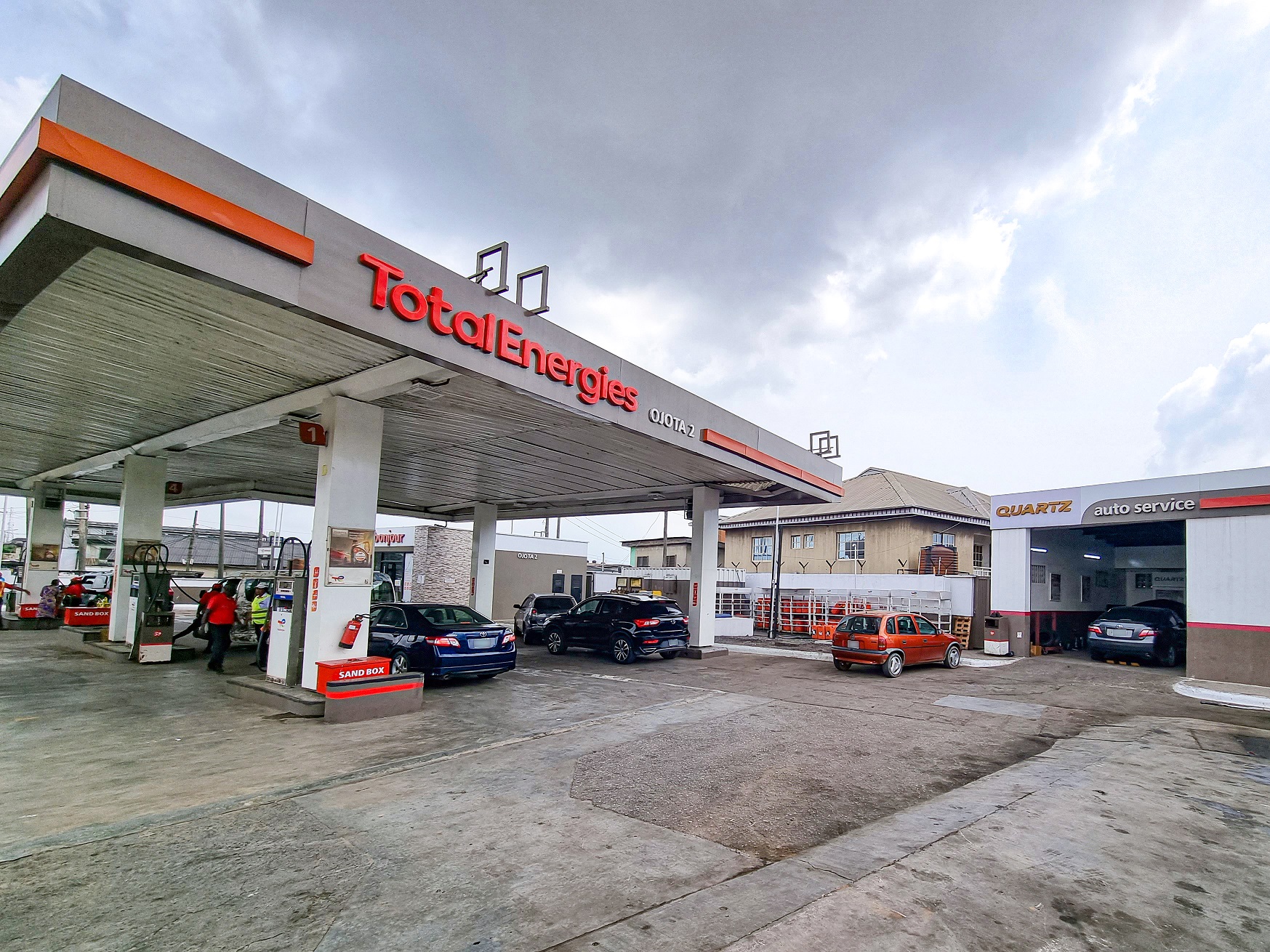 OJOTA 2 Service Station