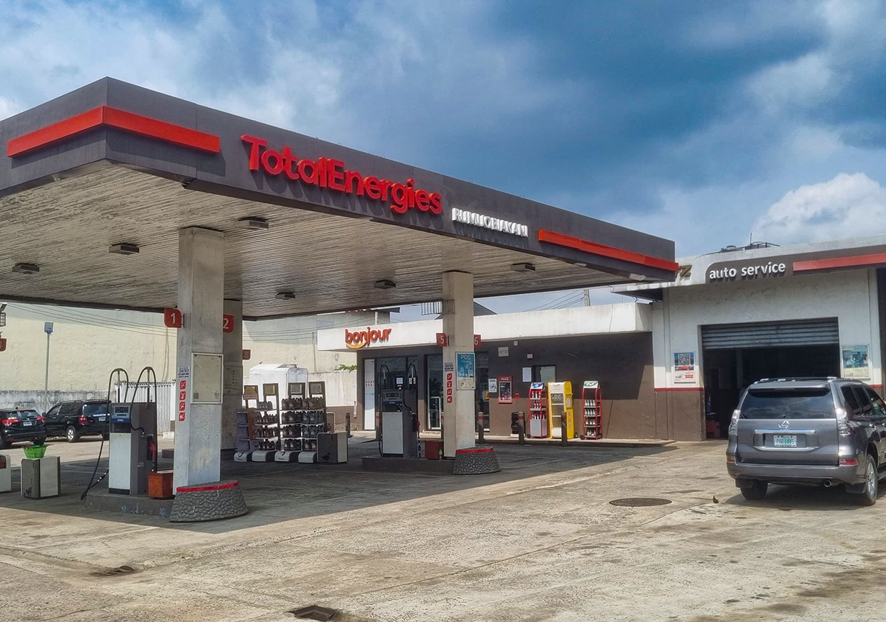 RUMUOBIAKANI Service Station